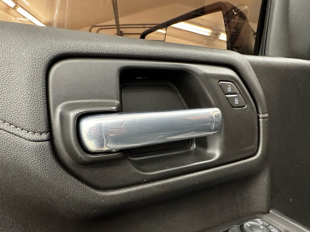 Chevrolet Silverado 1500 4WD Crew Cab 147" RST 2021