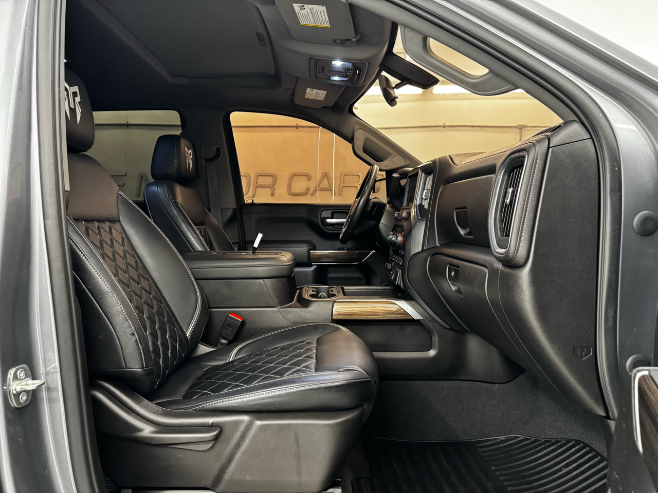 Chevrolet Silverado 1500 4WD Crew Cab 147" RST 2021