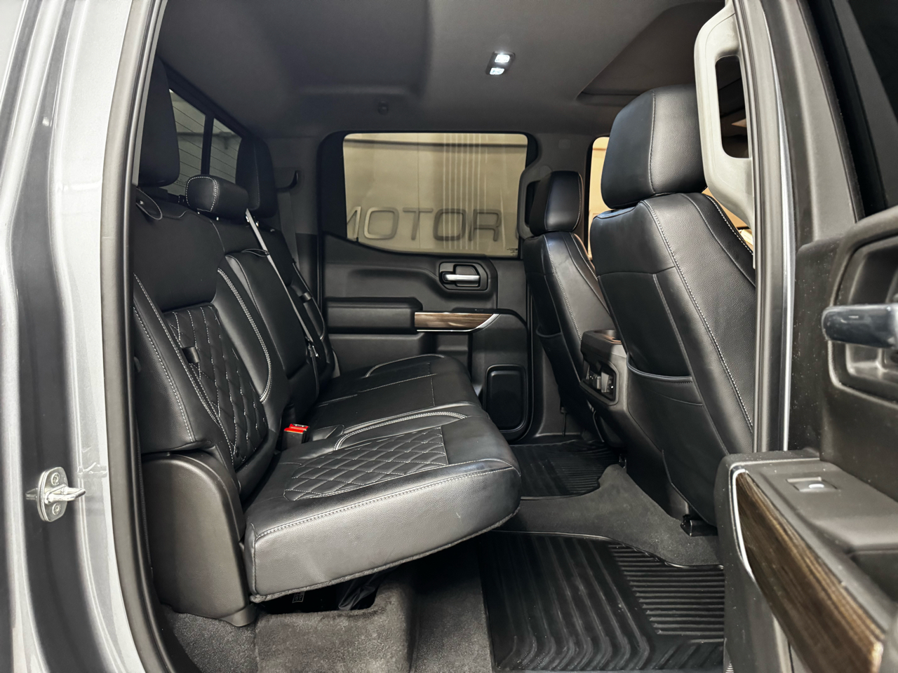 Chevrolet Silverado 1500 4WD Crew Cab 147" RST 2021