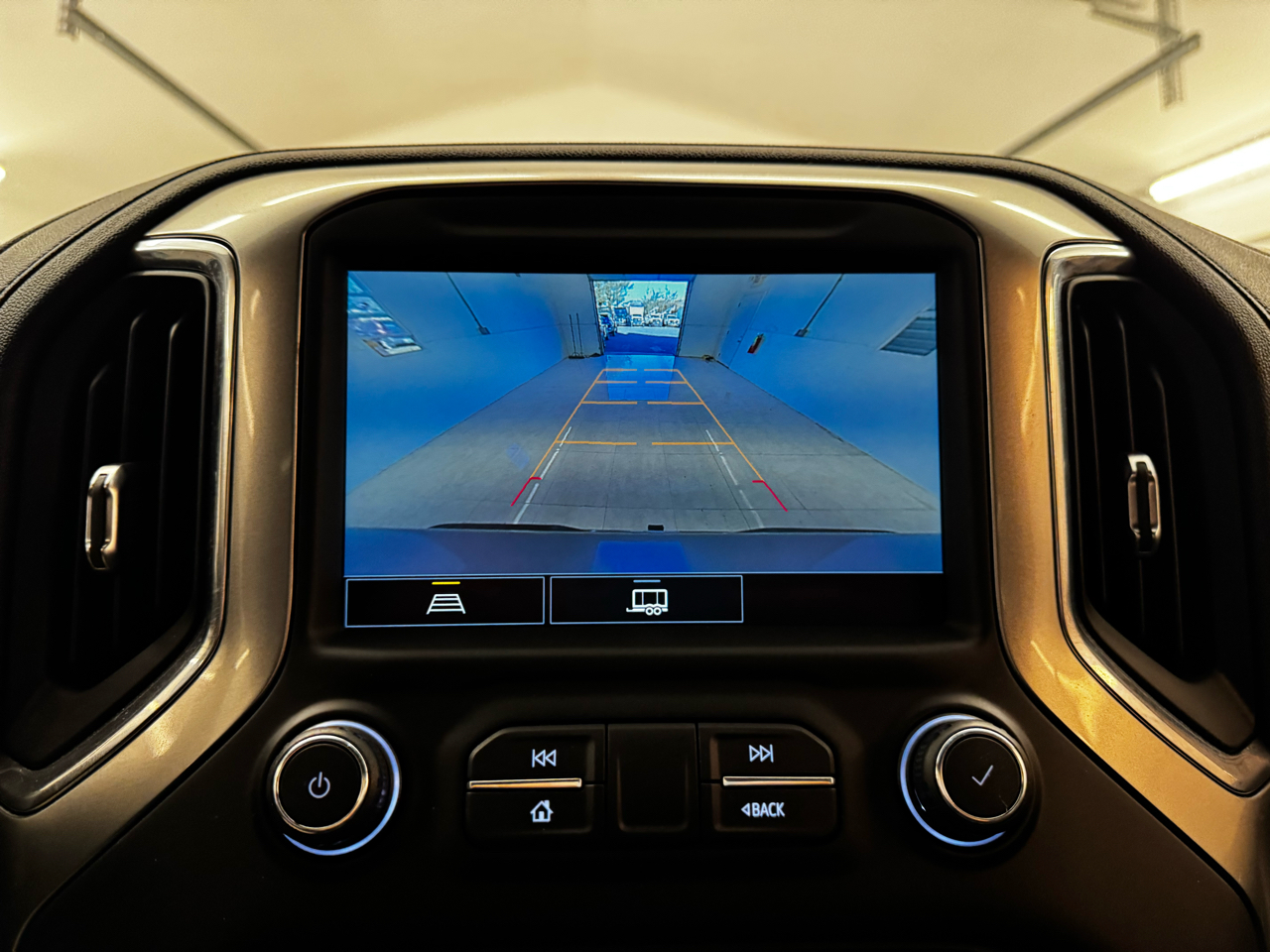 Chevrolet Silverado 1500 4WD Crew Cab 147" RST 2021