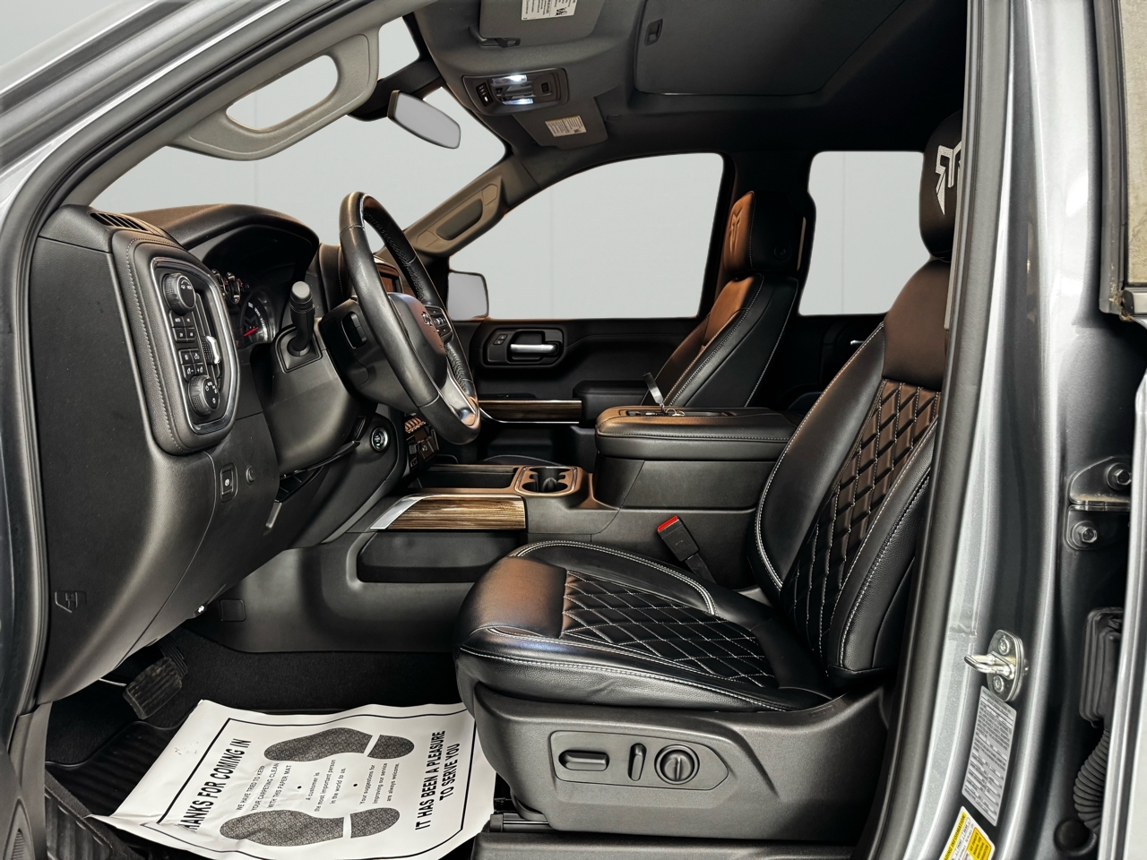 Chevrolet Silverado 1500 4WD Crew Cab 147" RST 2021