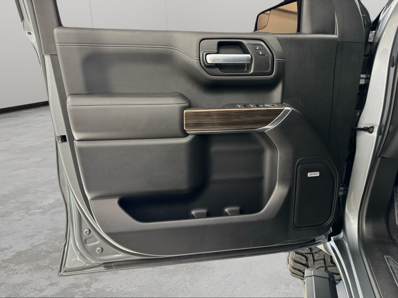 Chevrolet Silverado 1500 4WD Crew Cab 147" RST 2021