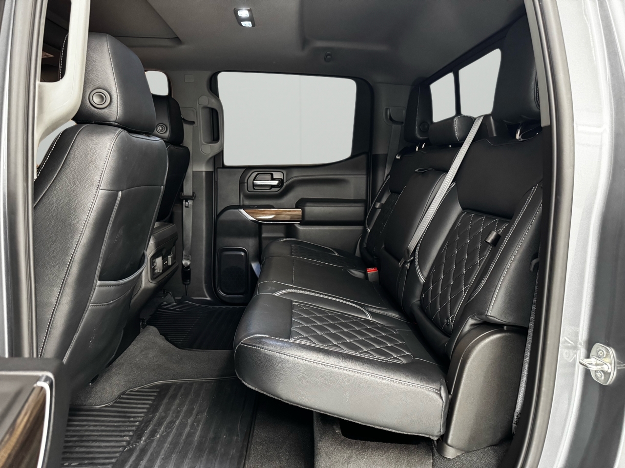 Chevrolet Silverado 1500 4WD Crew Cab 147" RST 2021