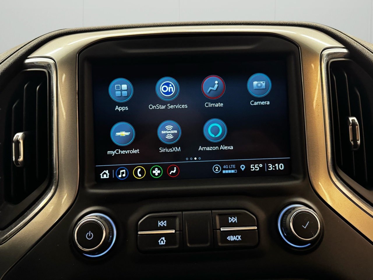 Chevrolet Silverado 1500 4WD Crew Cab 147" RST 2021