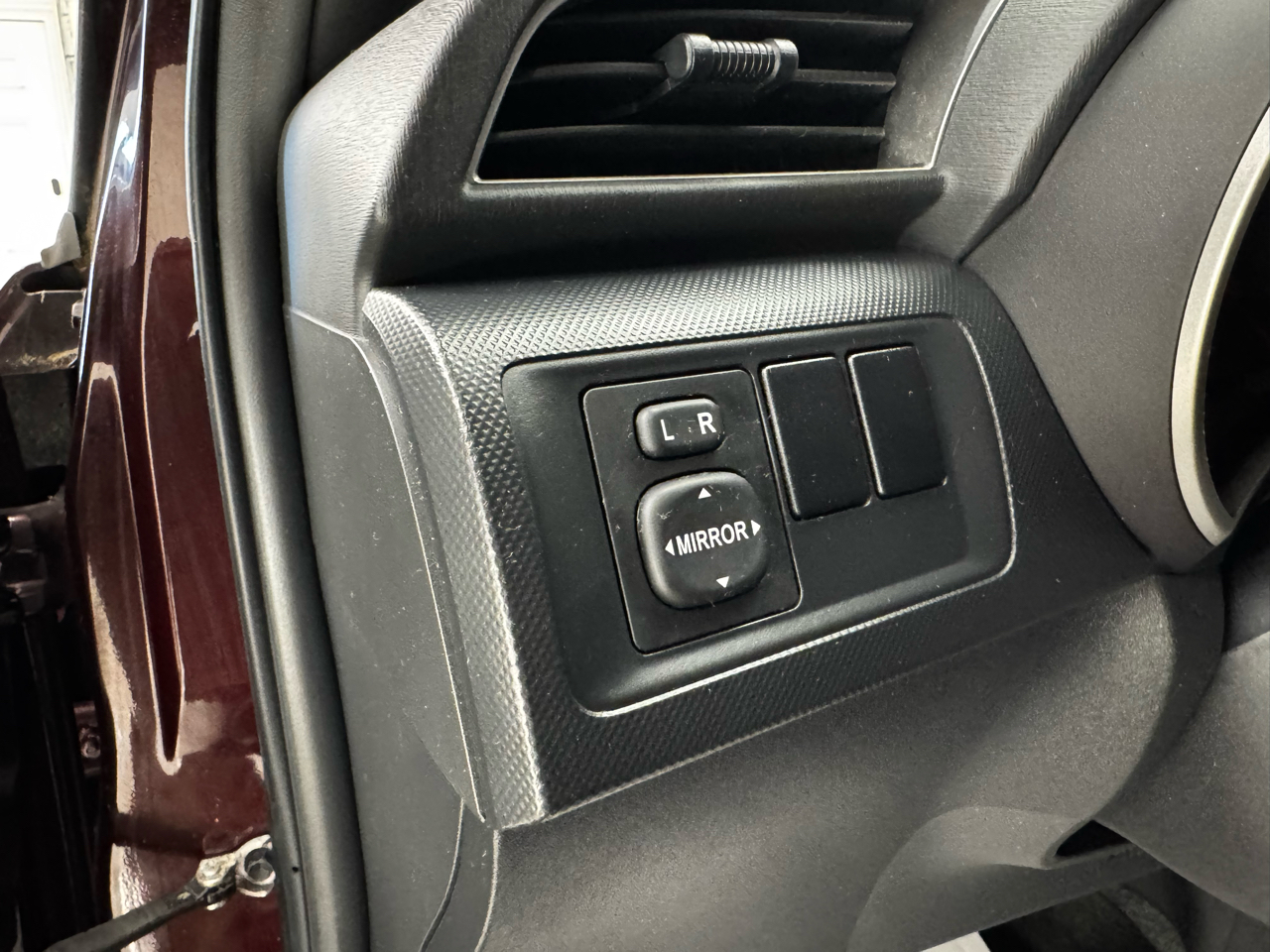 Scion tC 2dr HB Man (Natl) 2013