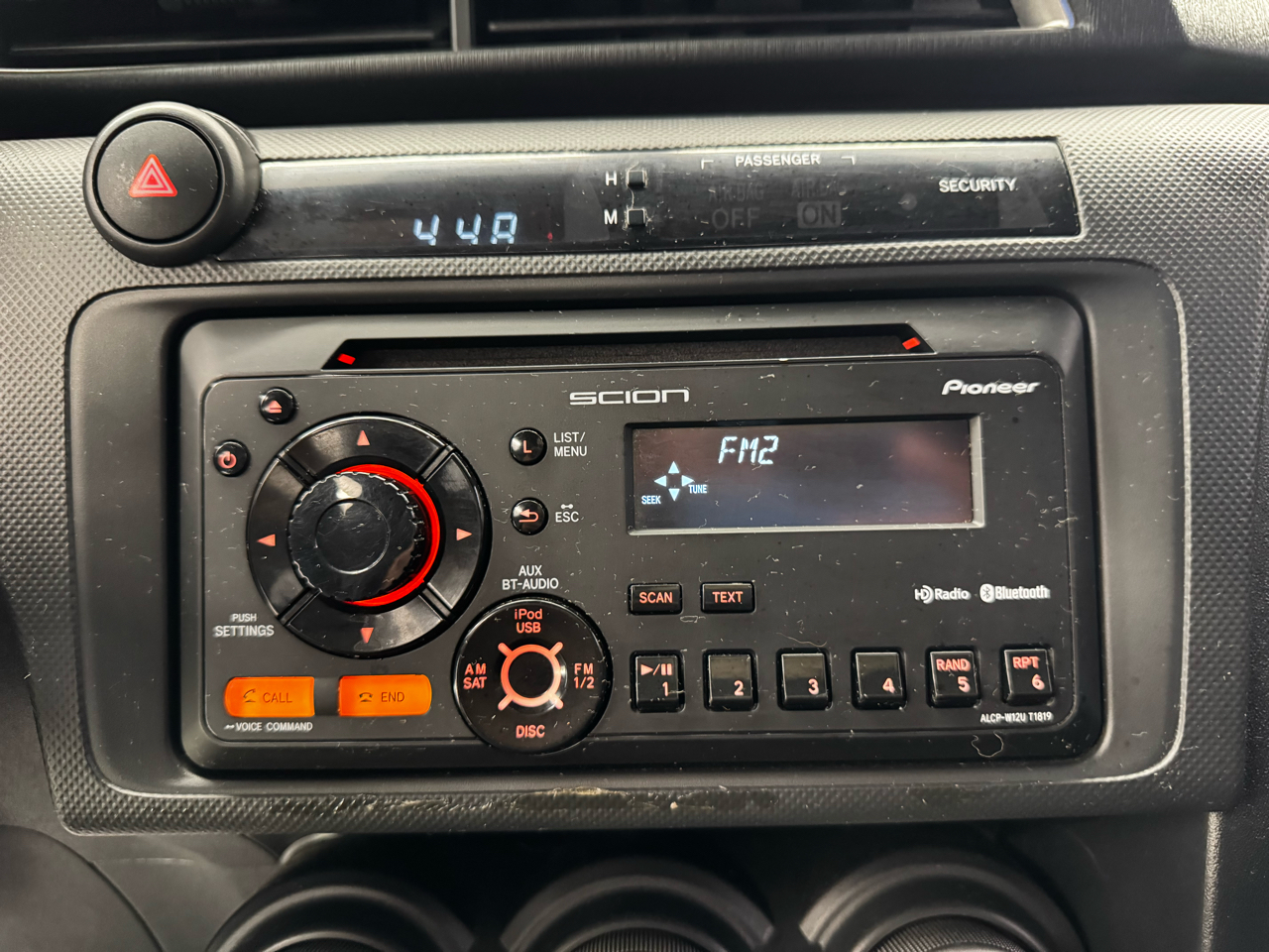 Scion tC 2dr HB Man (Natl) 2013