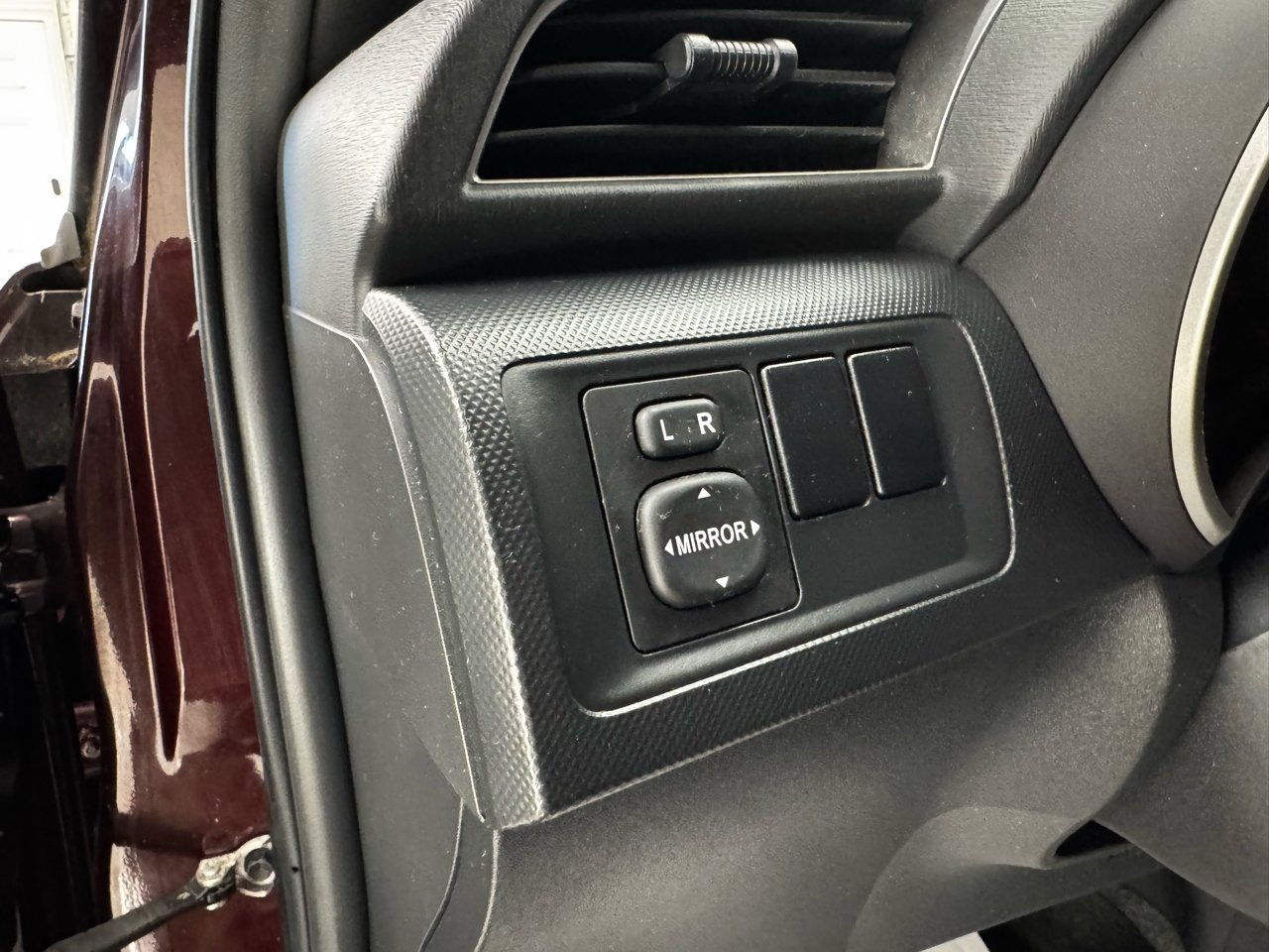 Scion tC 2dr HB Man (Natl) 2013