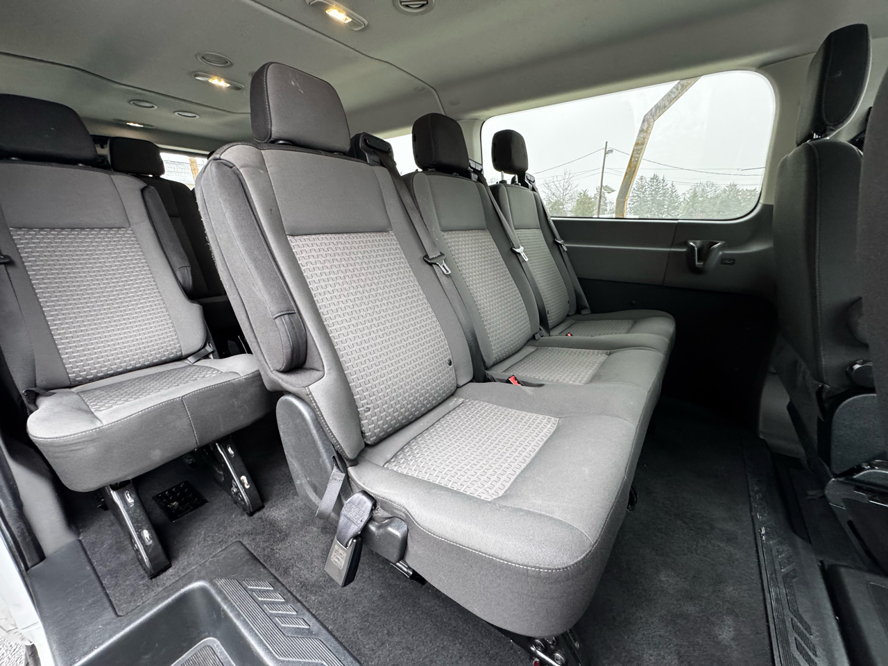 Ford Transit Passenger Wagon T-350 148" Low Roof XLT RWD 2023