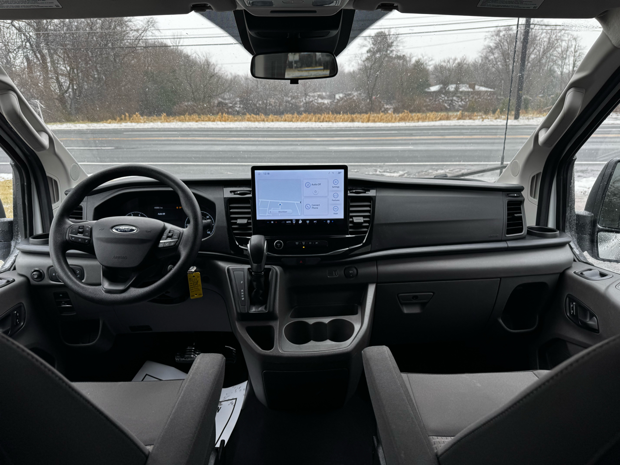 Ford Transit Passenger Wagon T-350 148" Low Roof XLT RWD 2023