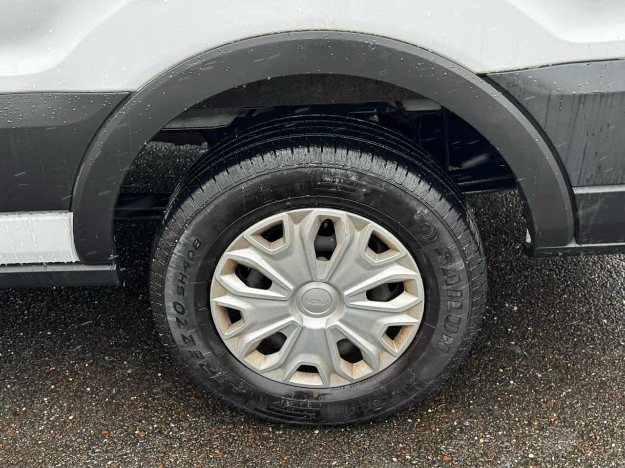 Ford Transit Passenger Wagon T-350 148" Low Roof XLT RWD 2023