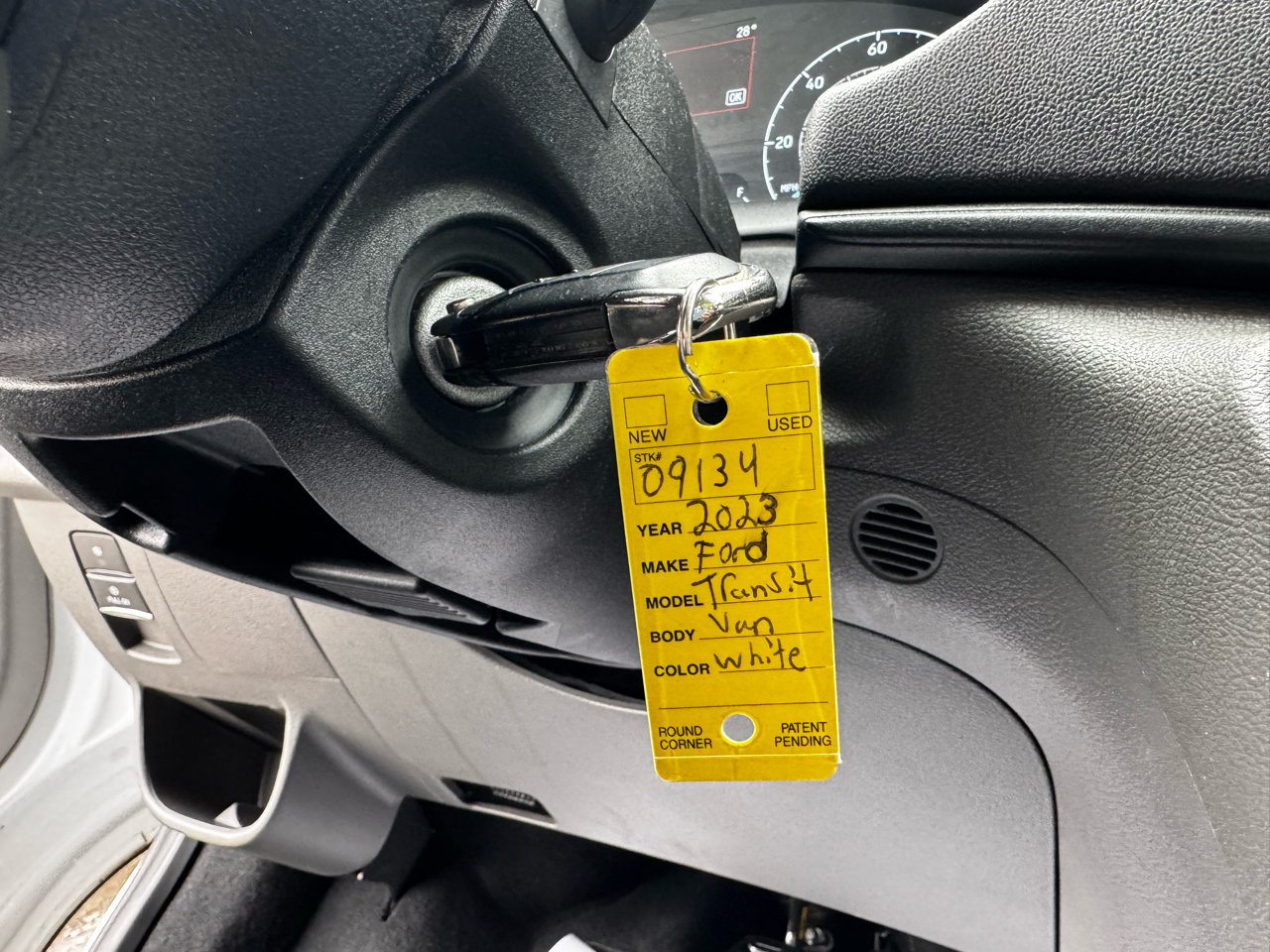 Ford Transit Passenger Wagon T-350 148" Low Roof XLT RWD 2023