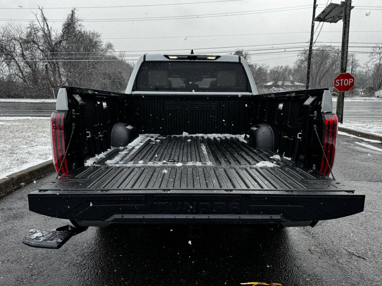 Toyota Tundra 4WD Capstone Hybrid CrewMax 5.5' Bed (Natl) 2023