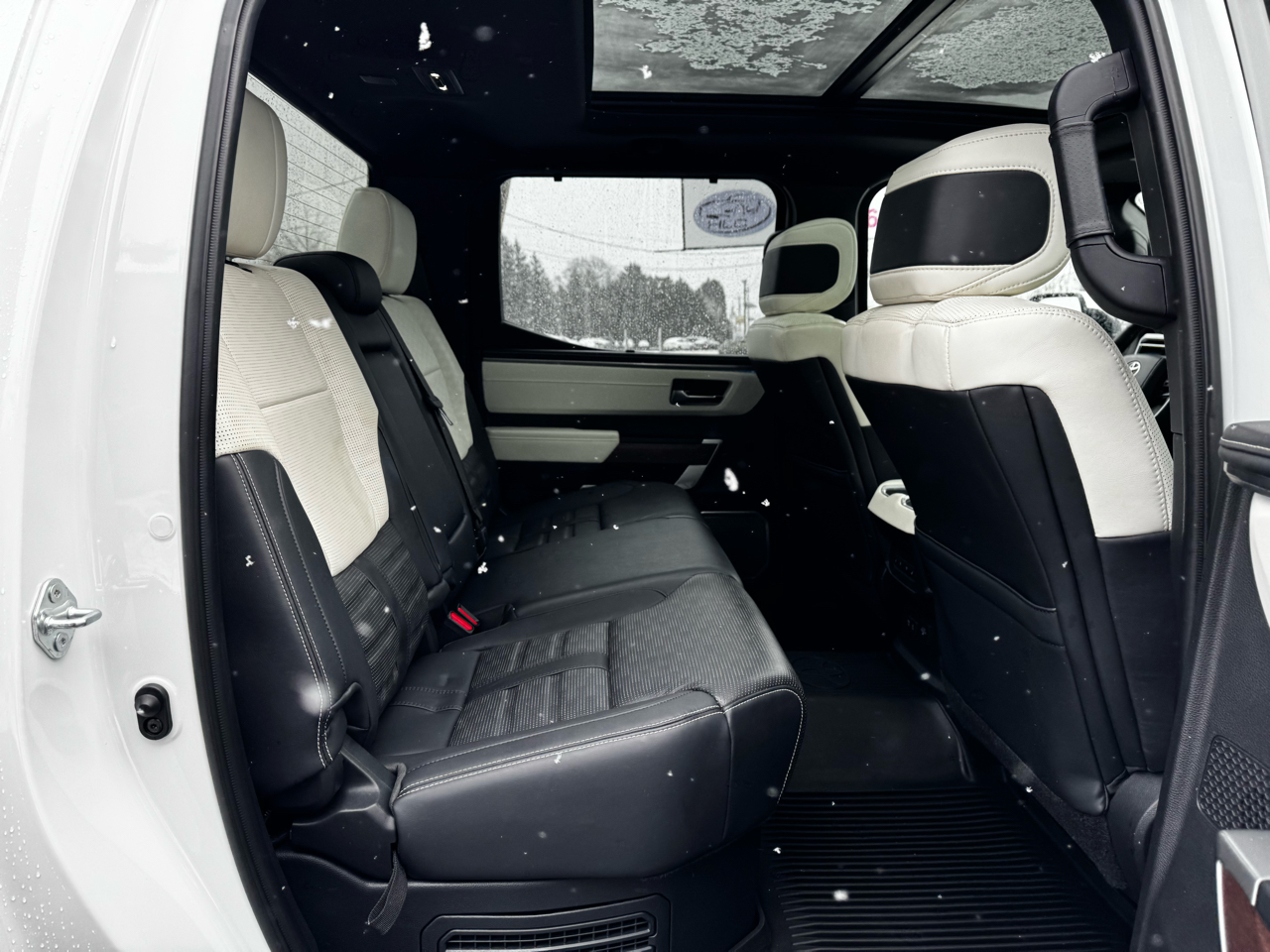 Toyota Tundra 4WD Capstone Hybrid CrewMax 5.5' Bed (Natl) 2023