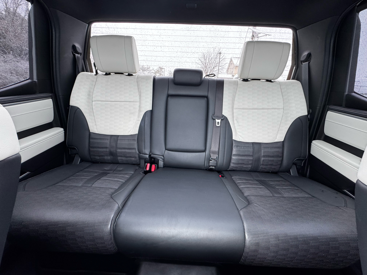 Toyota Tundra 4WD Capstone Hybrid CrewMax 5.5' Bed (Natl) 2023