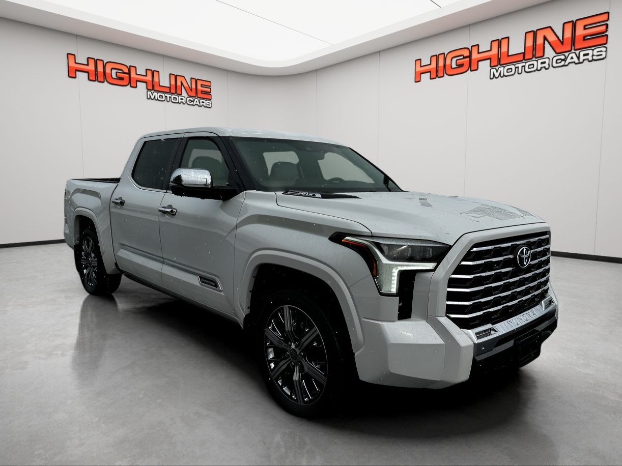 Toyota Tundra 4WD Capstone Hybrid CrewMax 5.5' Bed (Natl) 2023