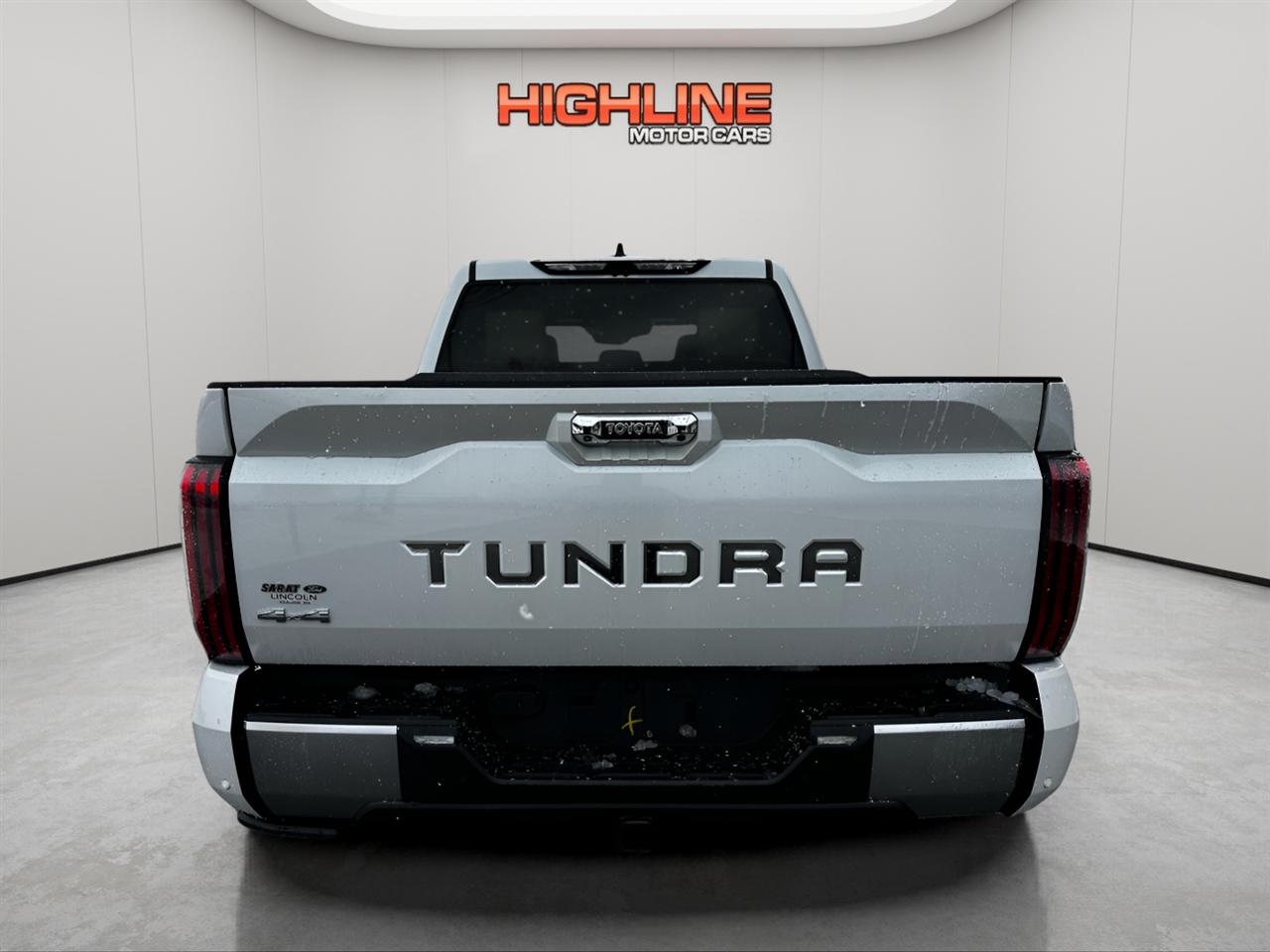 Toyota Tundra 4WD Capstone Hybrid CrewMax 5.5' Bed (Natl) 2023