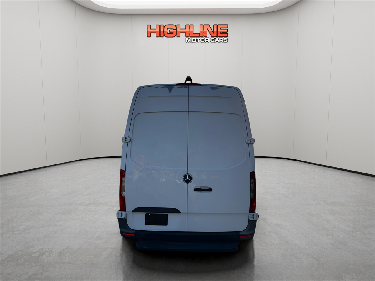 Mercedes-Benz Sprinter Cargo Van 2500 Standard Roof I4 144" RWD 2021