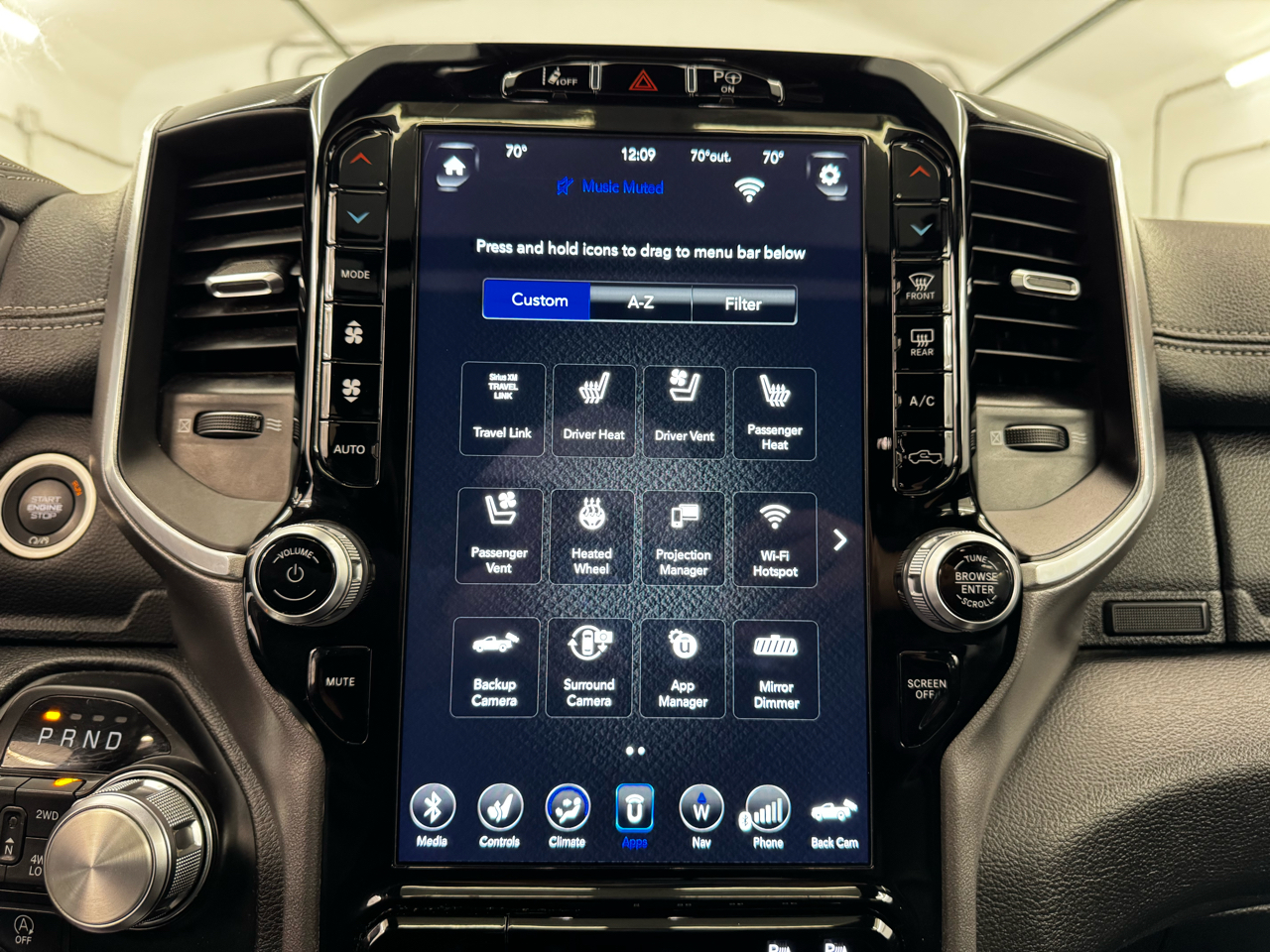 RAM 1500 Laramie 4x4 Crew Cab 5'7" Box 2021