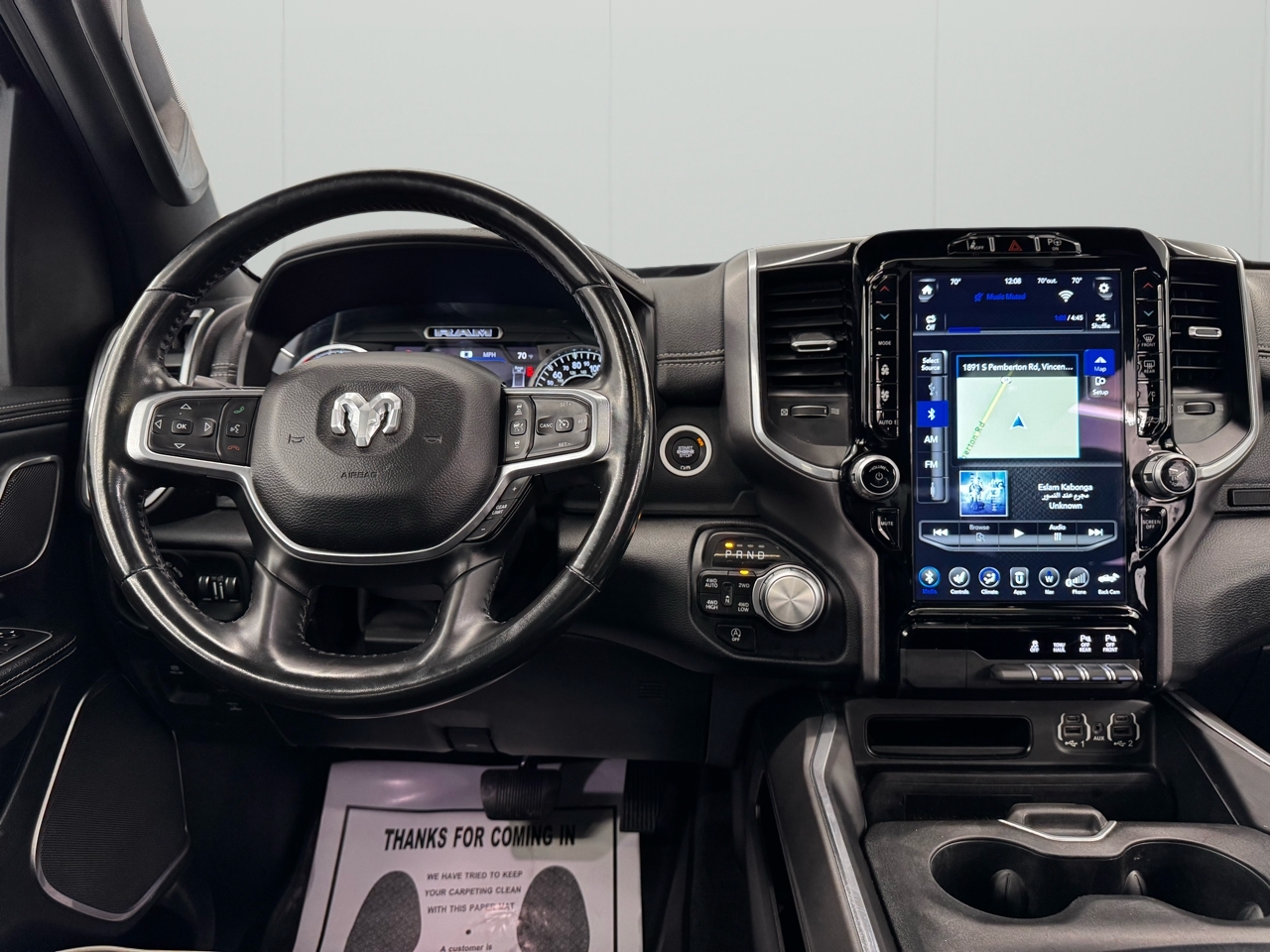 RAM 1500 Laramie 4x4 Crew Cab 5'7" Box 2021