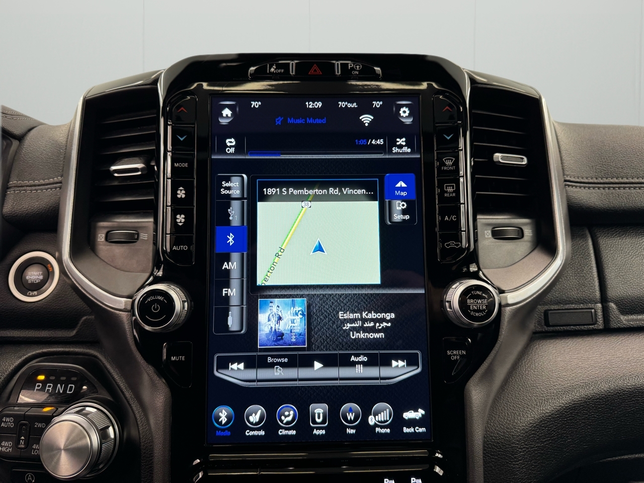 RAM 1500 Laramie 4x4 Crew Cab 5'7" Box 2021