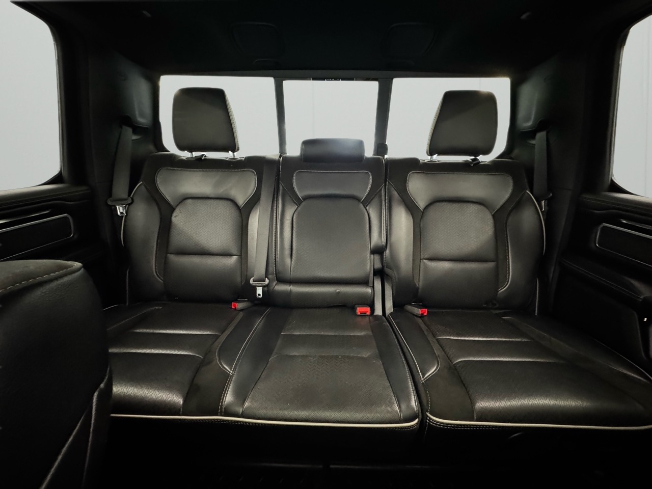 RAM 1500 Laramie 4x4 Crew Cab 5'7" Box 2021