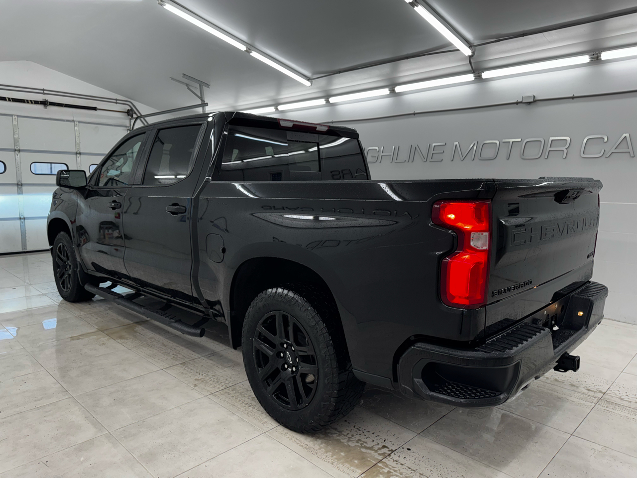 Chevrolet Silverado 1500 4WD Crew Cab 147" RST 2023