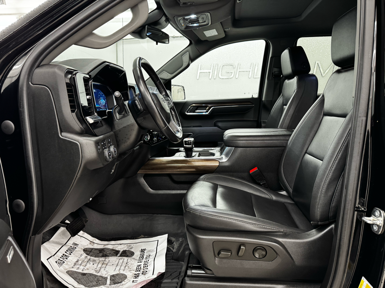 Chevrolet Silverado 1500 4WD Crew Cab 147" RST 2023