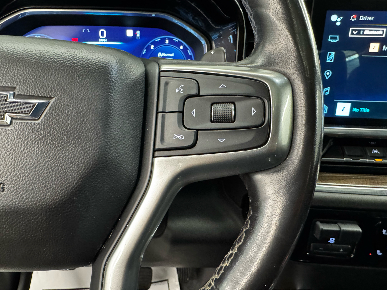 Chevrolet Silverado 1500 4WD Crew Cab 147" RST 2023