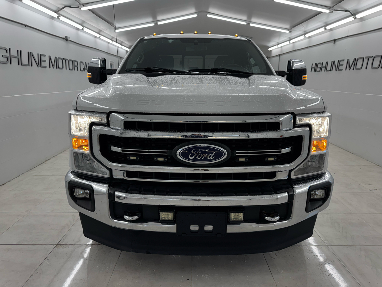 Ford Super Duty F-350 SRW Lariat 4WD SuperCab 8' Box 2021