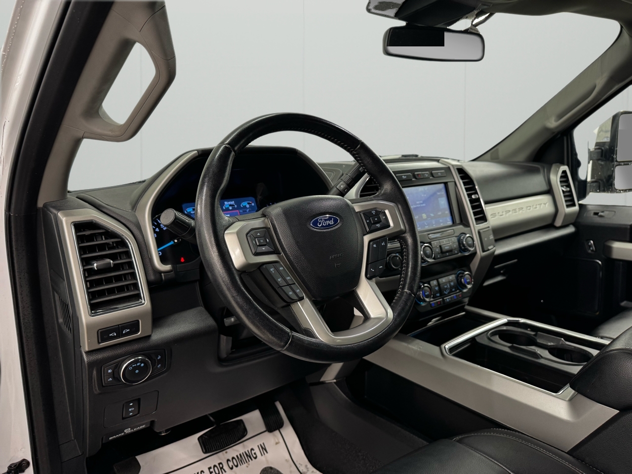 Ford Super Duty F-350 SRW Lariat 4WD SuperCab 8' Box 2021