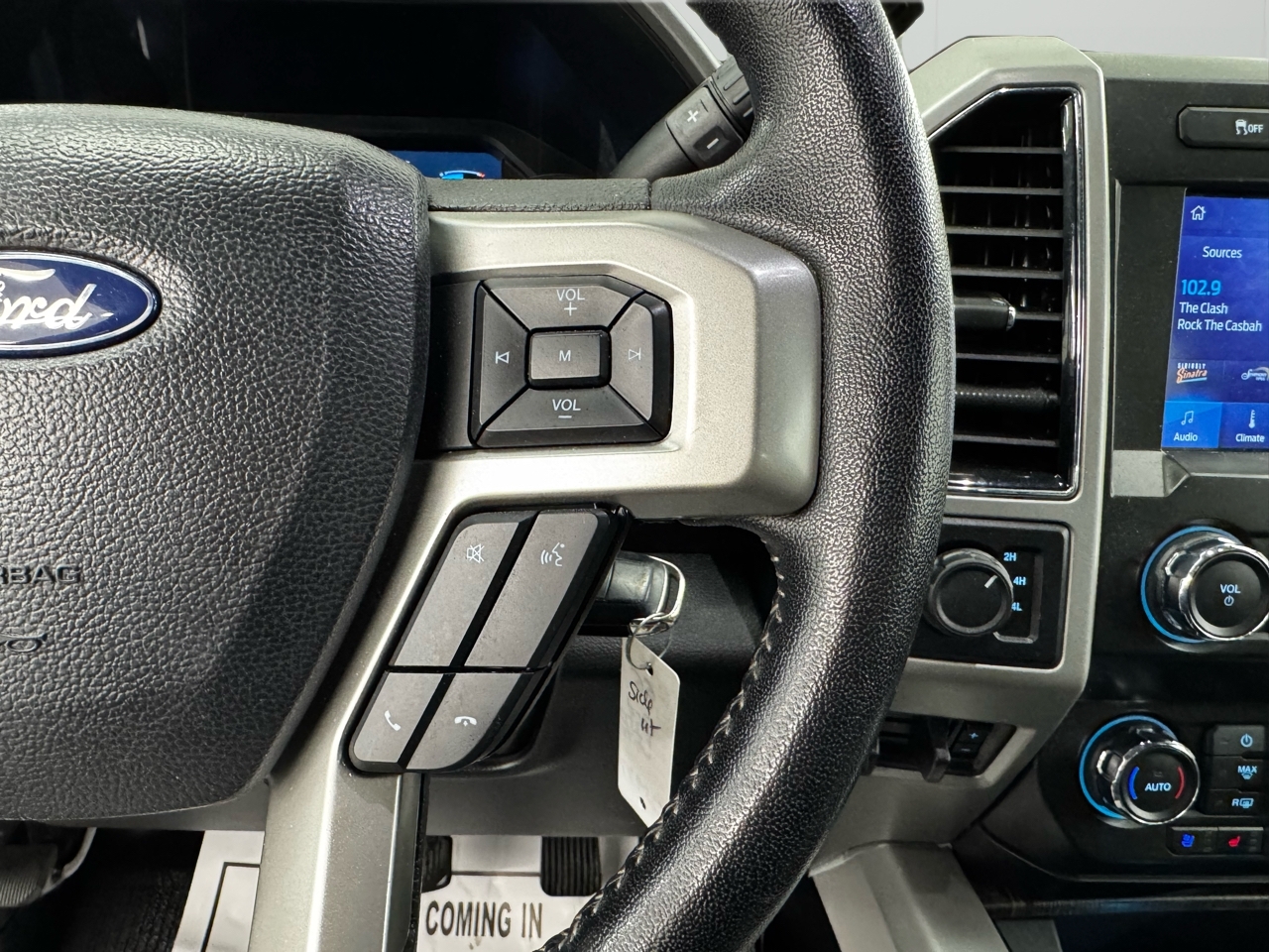 Ford Super Duty F-350 SRW Lariat 4WD SuperCab 8' Box 2021