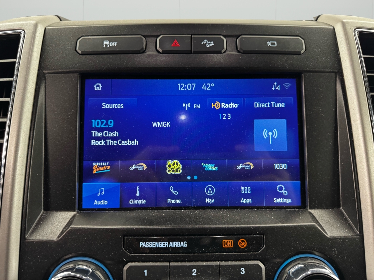 Ford Super Duty F-350 SRW Lariat 4WD SuperCab 8' Box 2021