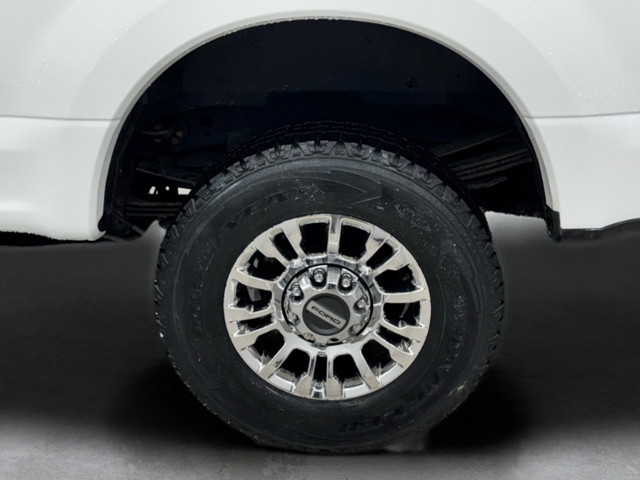 Ford Super Duty F-350 SRW Lariat 4WD SuperCab 8' Box 2021