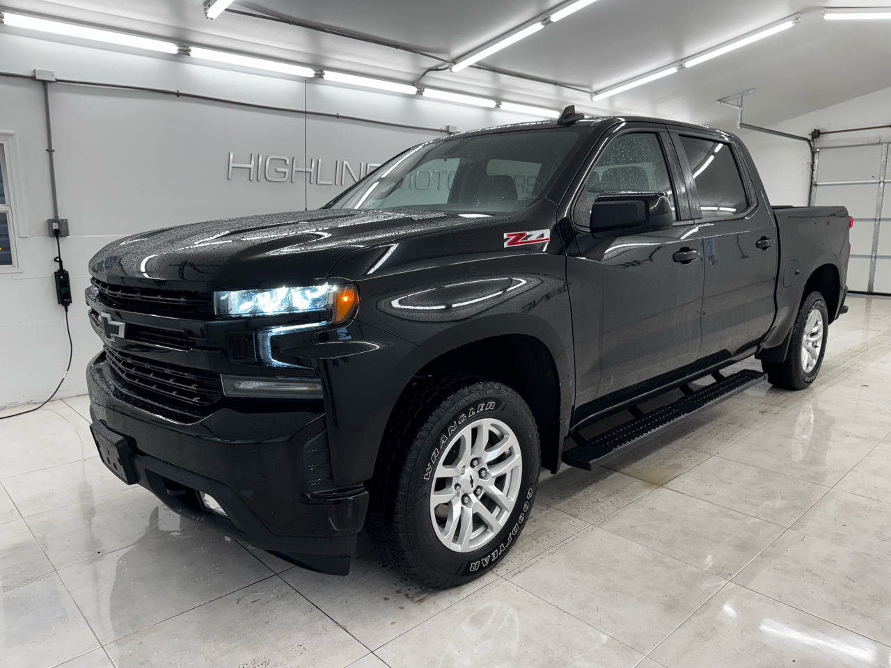 2021 Chevrolet Silverado 1500 4WD Crew Cab 147" RST