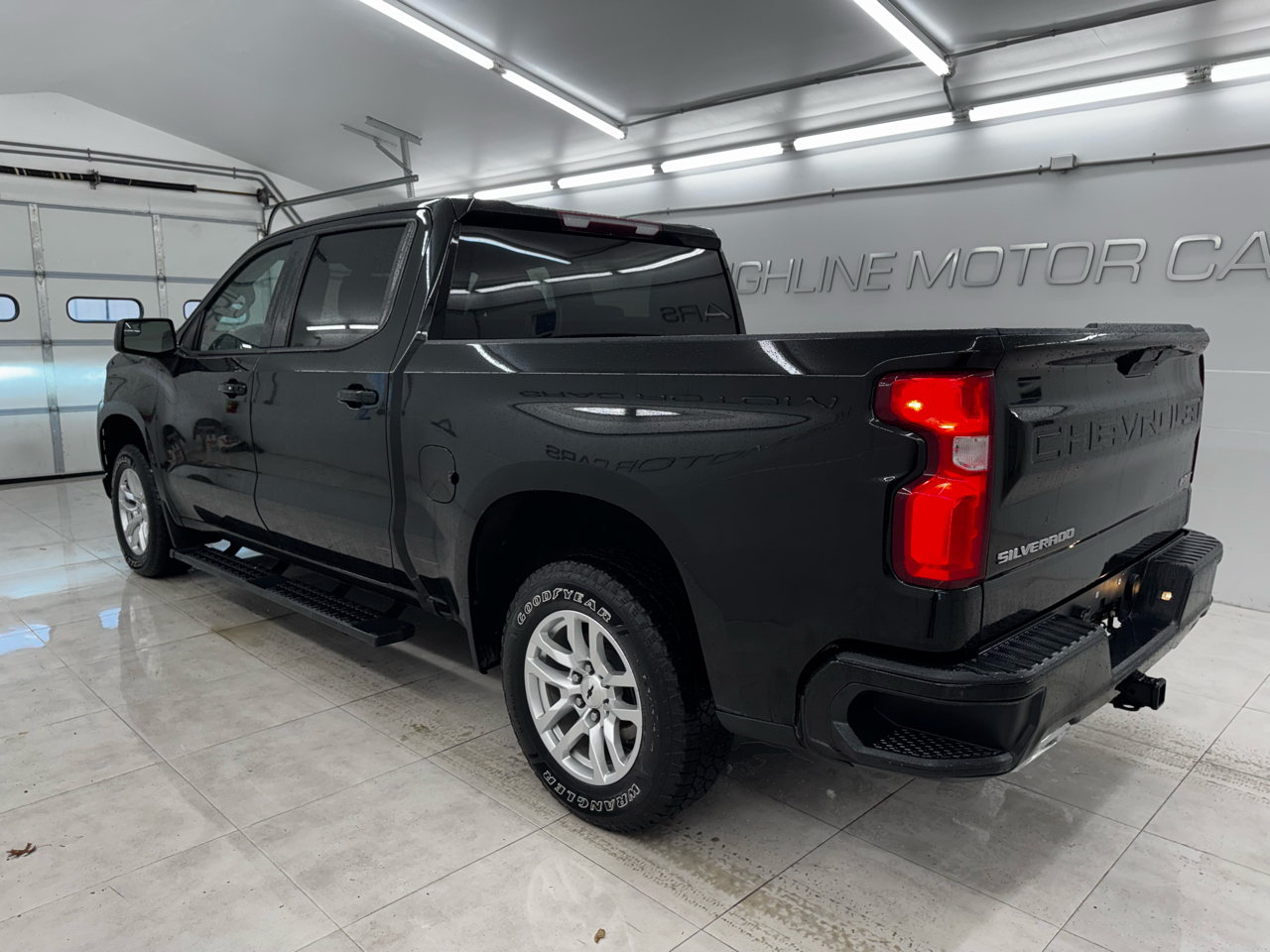 Chevrolet Silverado 1500 4WD Crew Cab 147" RST 2021