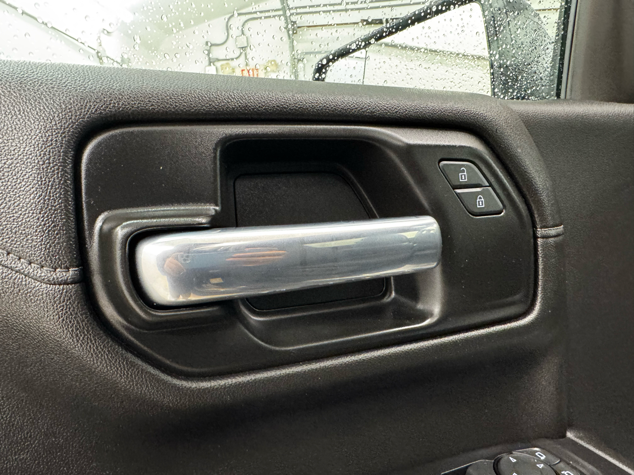 Chevrolet Silverado 1500 4WD Crew Cab 147" RST 2021