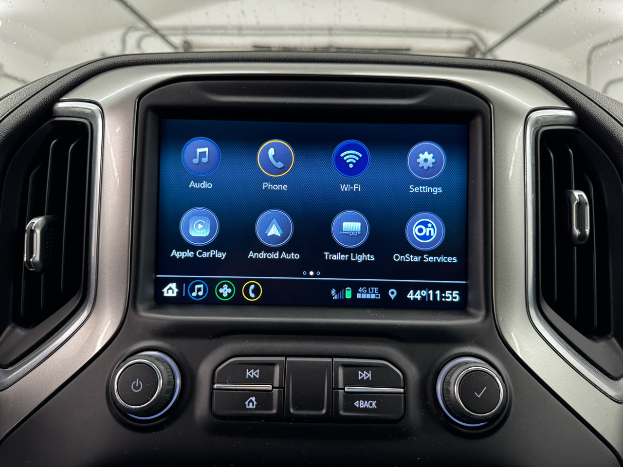 Chevrolet Silverado 1500 4WD Crew Cab 147" RST 2021