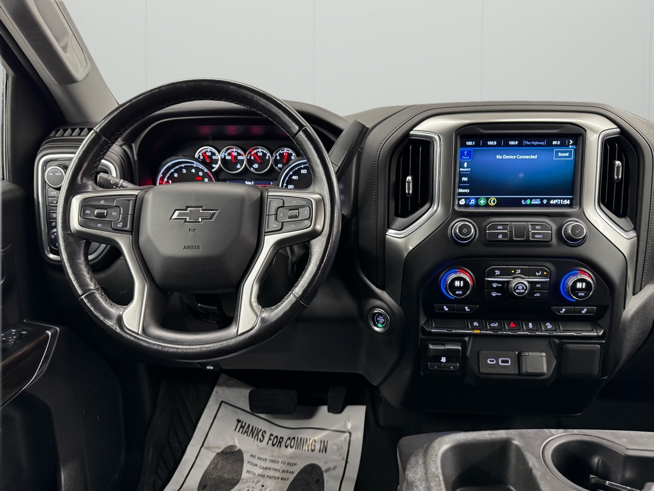 Chevrolet Silverado 1500 4WD Crew Cab 147" RST 2021