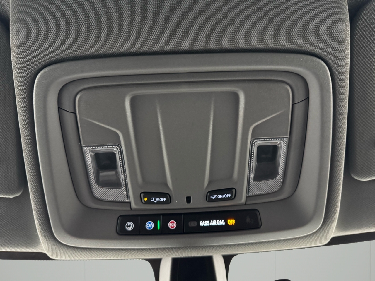 Chevrolet Silverado 1500 4WD Crew Cab 147" RST 2021