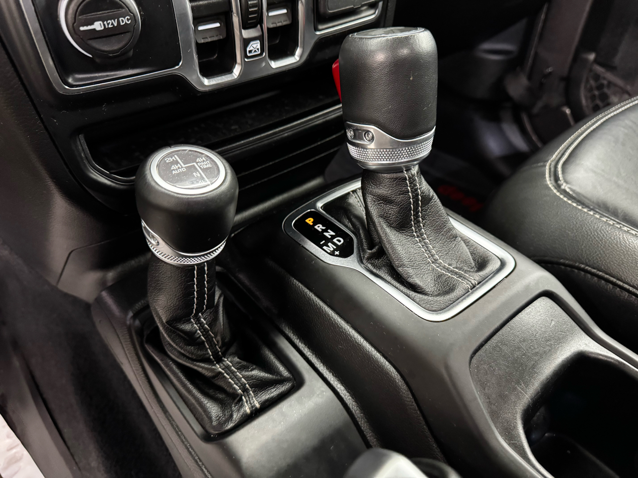 Jeep Wrangler 4xe Unlimited Sahara 4x4 2022