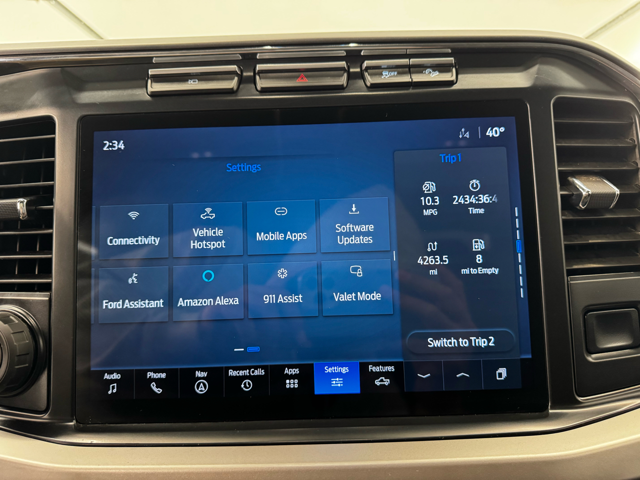 Ford Super Duty F-350 SRW Lariat 4WD SuperCab 8' Box 2023