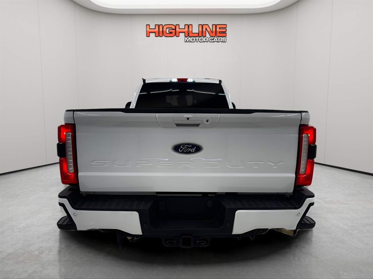 Ford Super Duty F-350 SRW XLT 4WD SuperCab 8' Box 2023