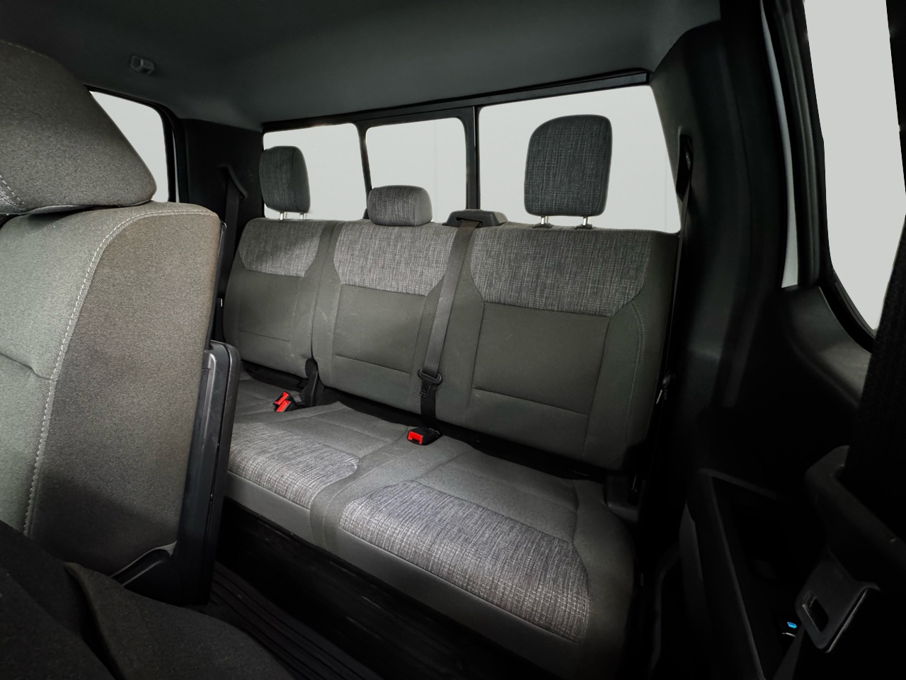 Ford Super Duty F-350 SRW XLT 4WD SuperCab 8' Box 2023