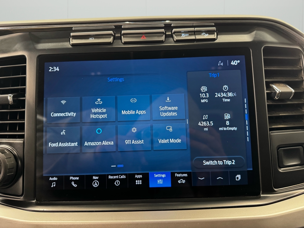 Ford Super Duty F-350 SRW XLT 4WD SuperCab 8' Box 2023