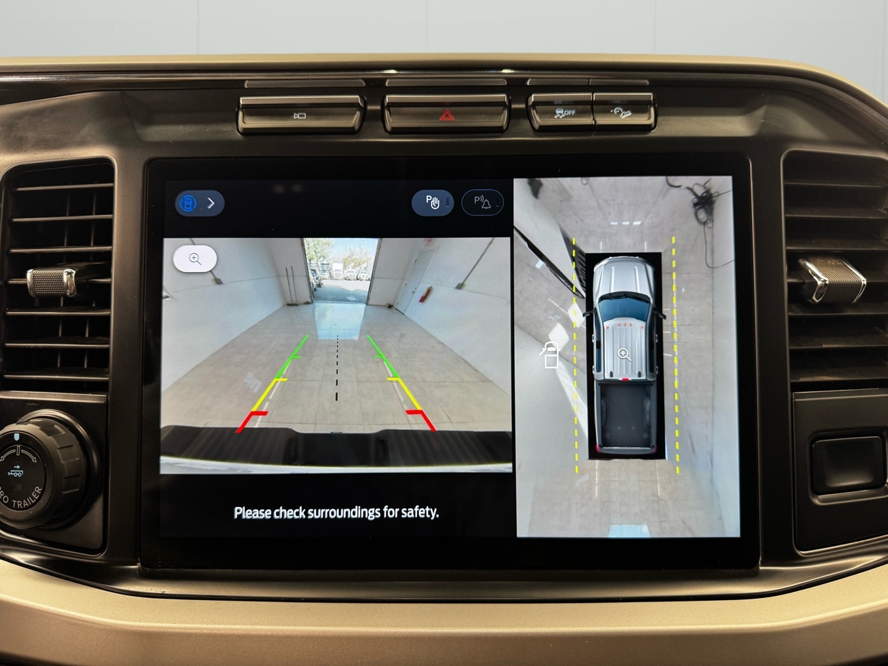 Ford Super Duty F-350 SRW XLT 4WD SuperCab 8' Box 2023