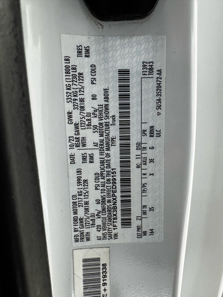 Ford Super Duty F-350 SRW XLT 4WD SuperCab 8' Box 2023