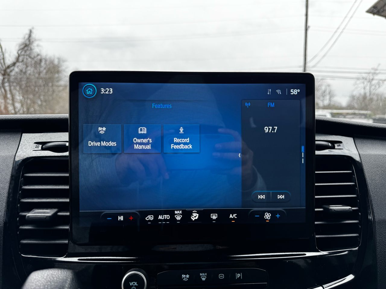 Ford Transit Passenger Wagon T-350 148" Low Roof XLT RWD 2023