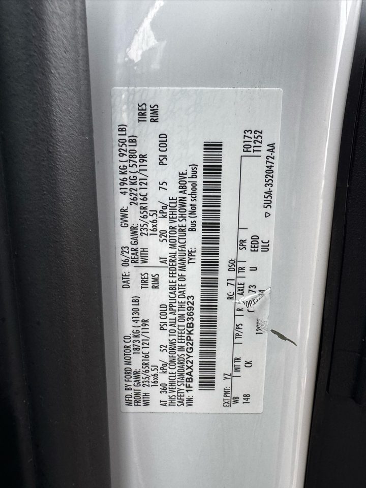 Ford Transit Passenger Wagon T-350 148" Low Roof XLT RWD 2023