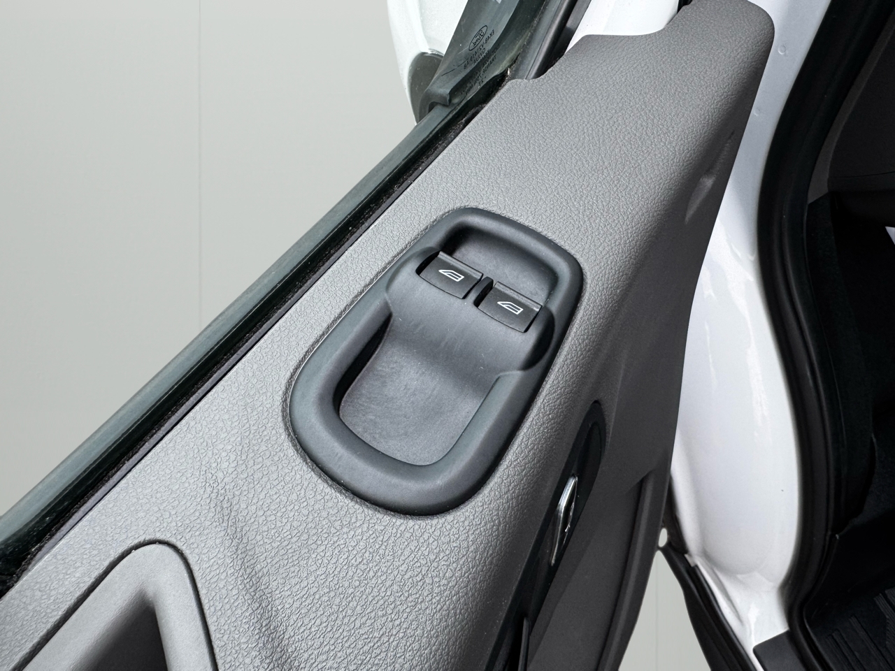 Ford Transit Passenger Wagon T-350 148" Low Roof XLT RWD 2023