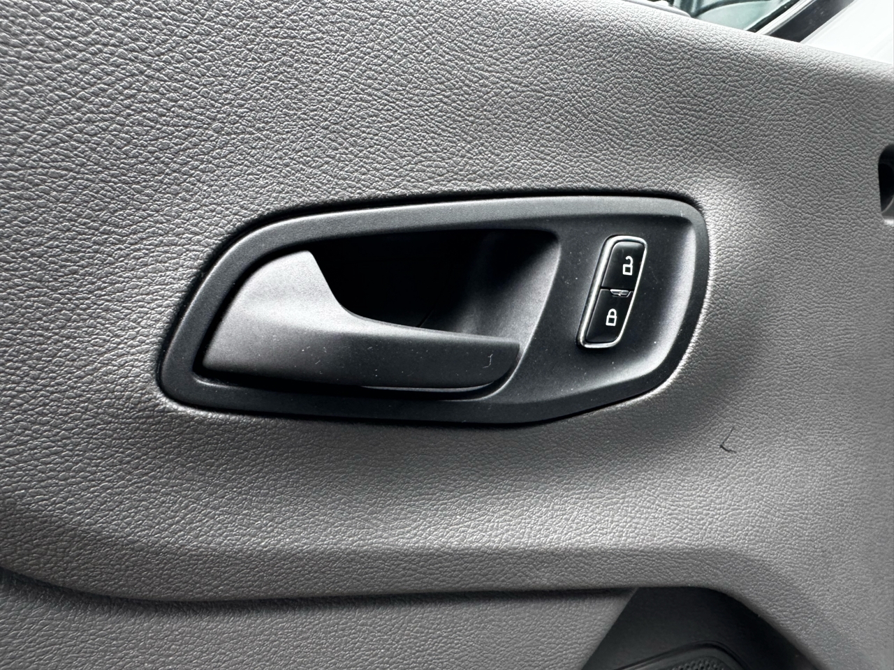 Ford Transit Passenger Wagon T-350 148" Low Roof XLT RWD 2023